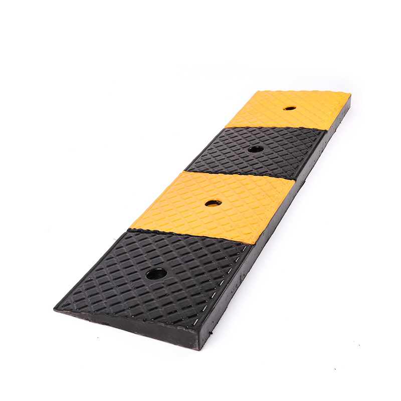 PS003 Rubber Curb Ramp